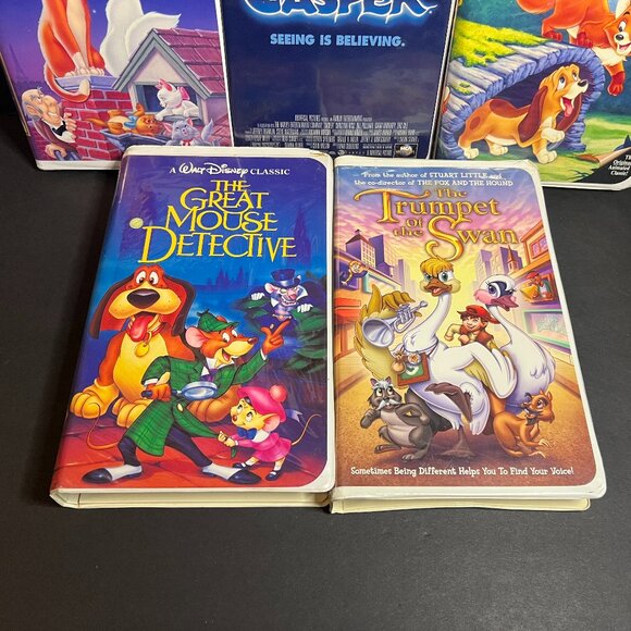 Lot of 5 Disney VHS Animated Movies Aristocats, Casper, Fox & the Hound, Trumpet - Picture 3 of 8